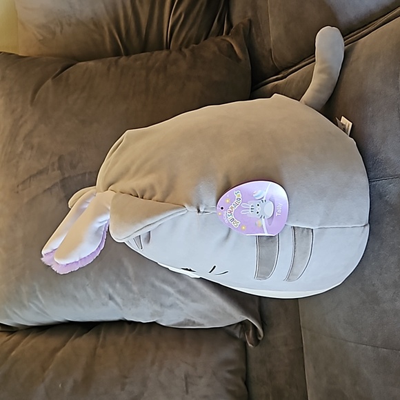 1/$6 or 2/$10 NWT 11in. MILANDA the Donkey with Floral Headband Squishmallow - Picture 4 of 12